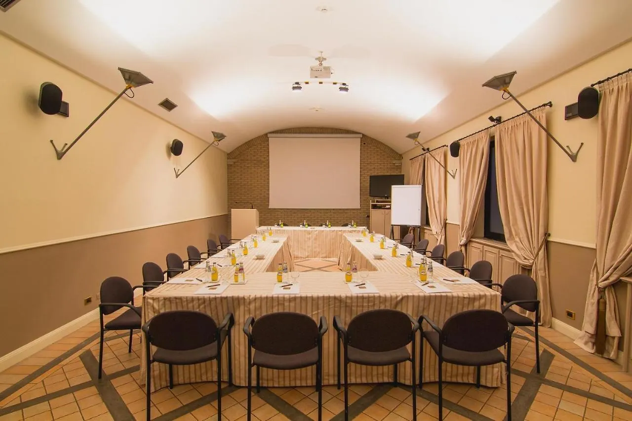 **** Aparthotel Hotel Parco Borromeo - Monza Brianza Cesano Maderno Italië